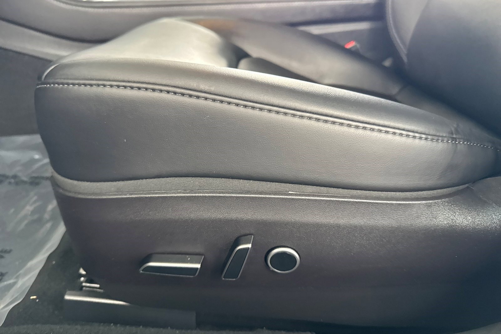 Used 2023 Tesla Model 3 Standard Range image 13