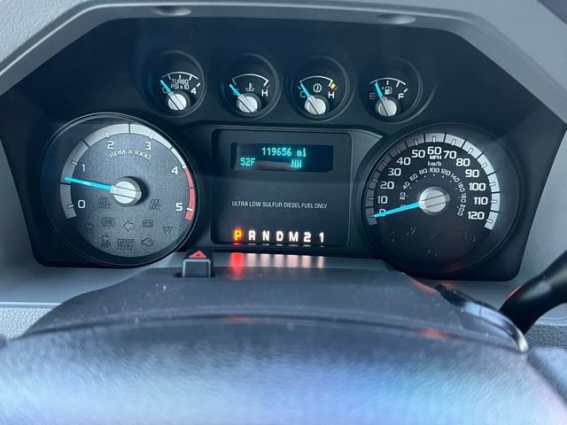 Used 2016 Ford F250 XLT w/ FX4 Off-Road Package AWD/4WD image 21