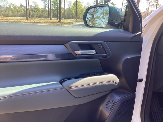 New 2026 GMC Terrain AT4 w/ Technology Package II image 11