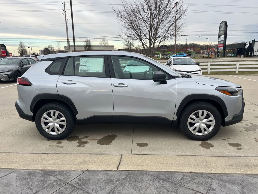 New 2026 Toyota Corolla Cross L image 6