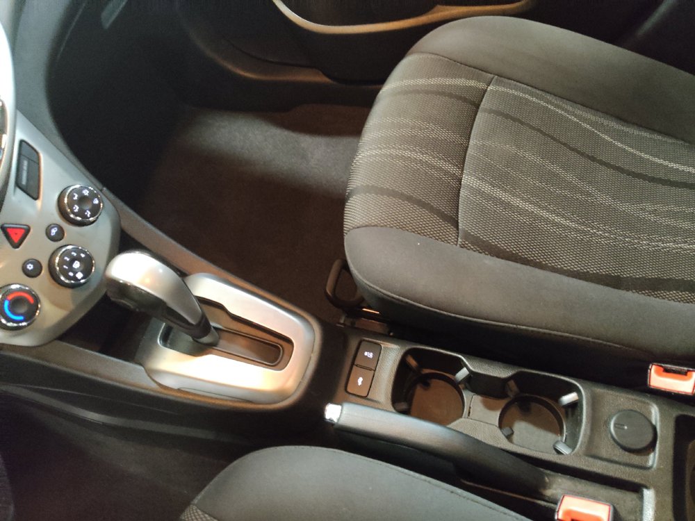 Used 2018 Chevrolet Sonic LT FWD image 26