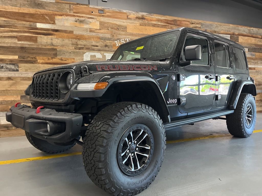 Used 2025 Jeep Wrangler Unlimited Rubicon AWD/4WD image 11