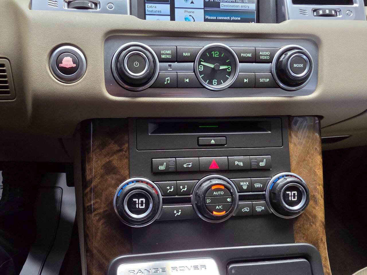 Used 2012 Land Rover Range Rover Sport HSE LUX image 26