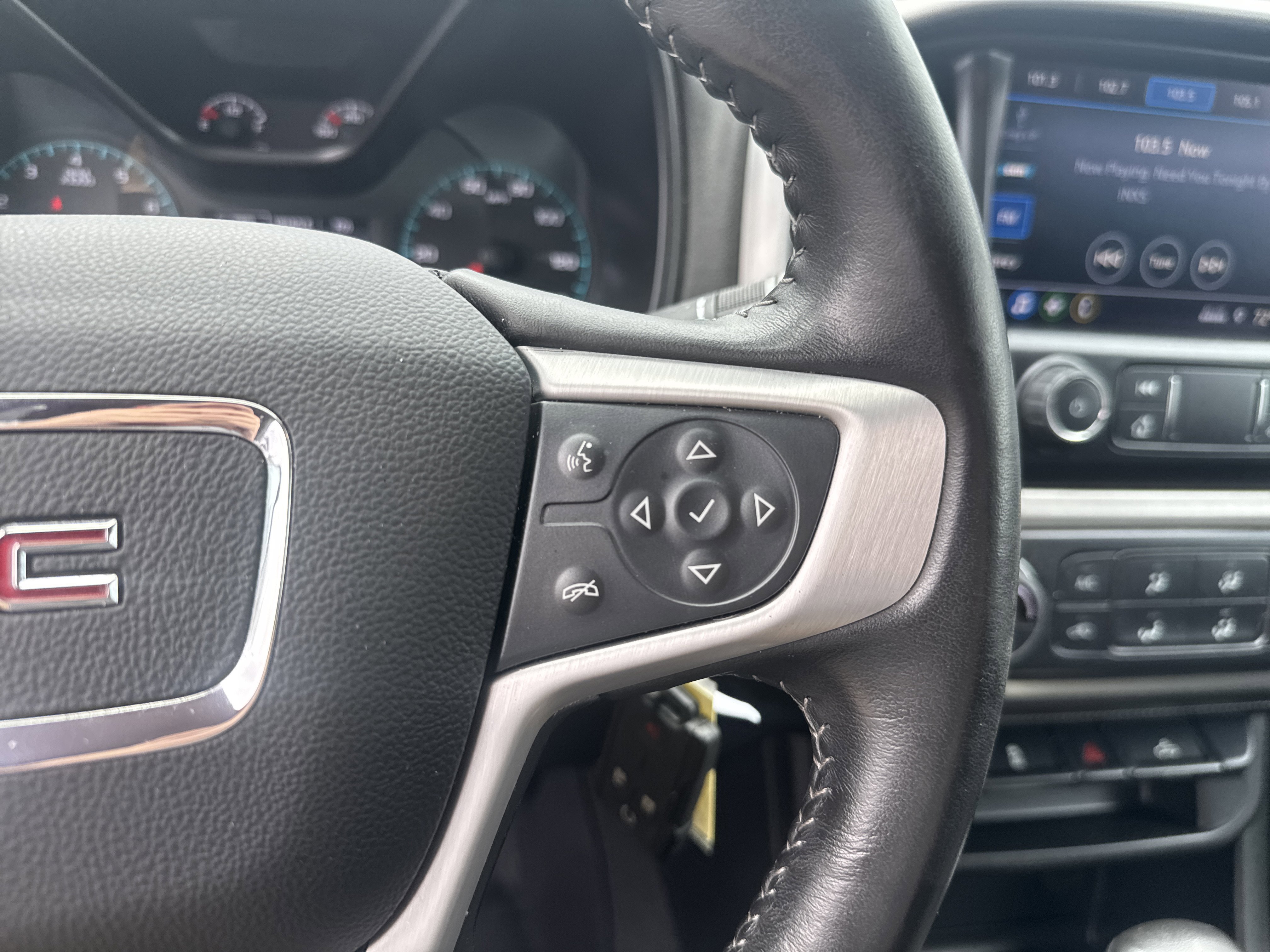 Used 2022 GMC Canyon Elevation image 19