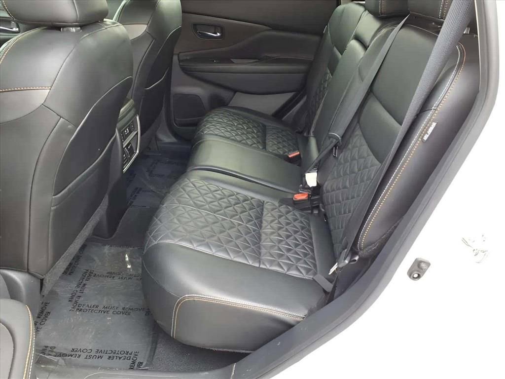 Used 2021 Nissan Murano Platinum w/ Cargo Package image 13