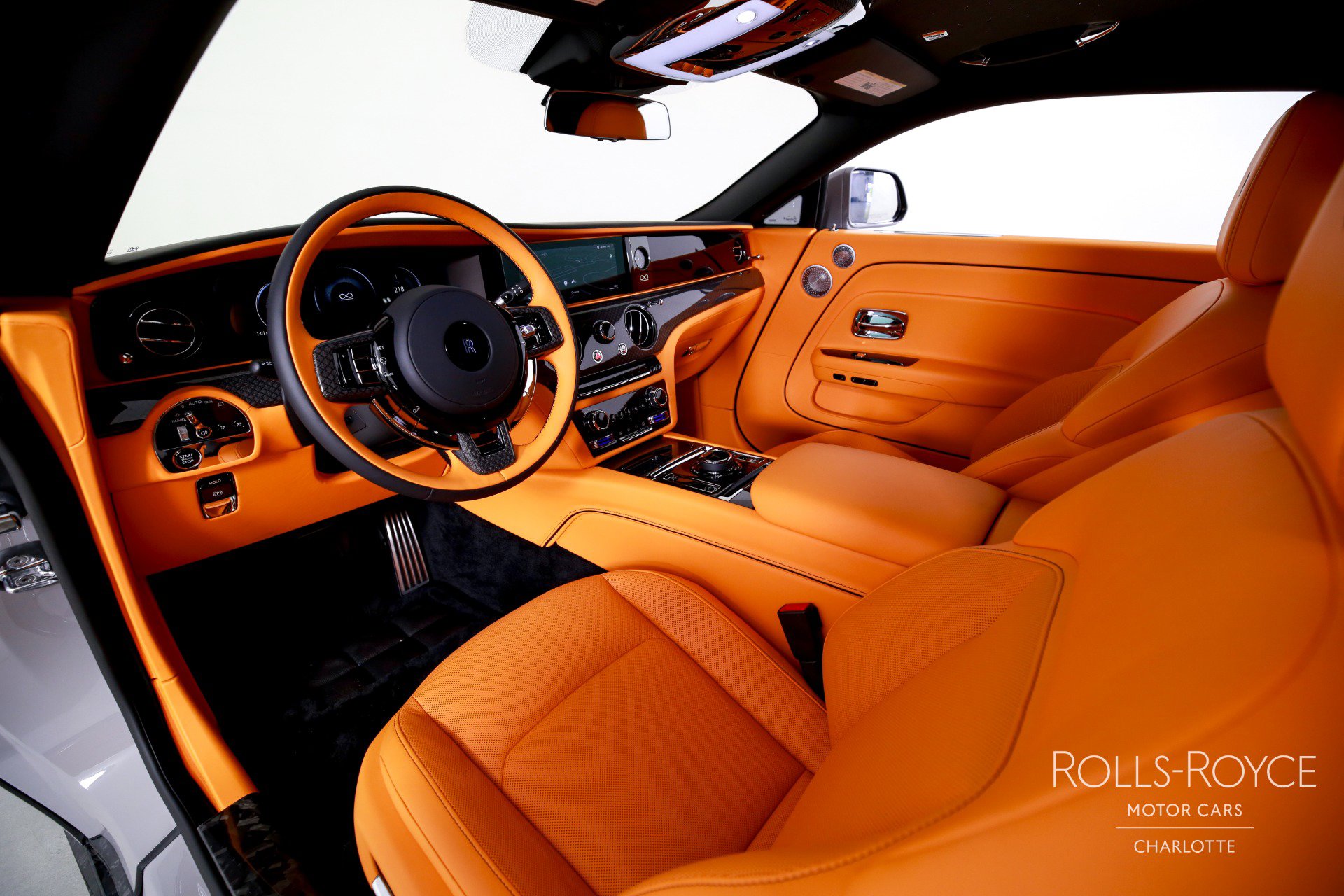 Used 2025 Rolls-Royce Spectre Black Badge w/ Spectre Enhancement Package image 4