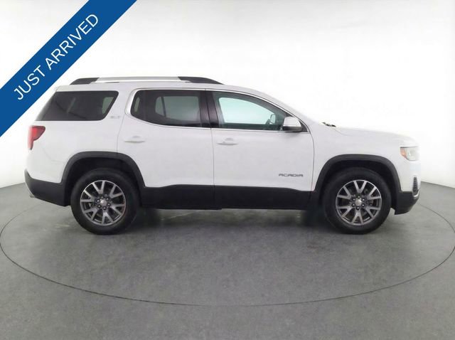 Used 2023 GMC Acadia SLT w/ Technology Package image 2