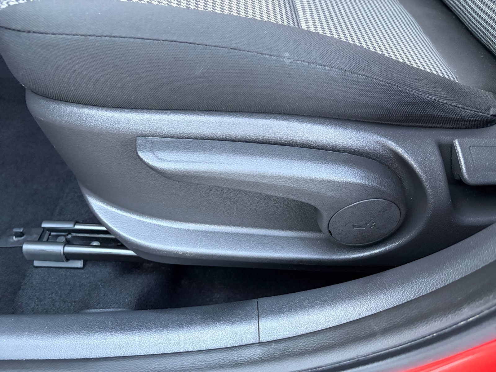 Used 2019 Hyundai Kona SEL AWD/4WD image 15