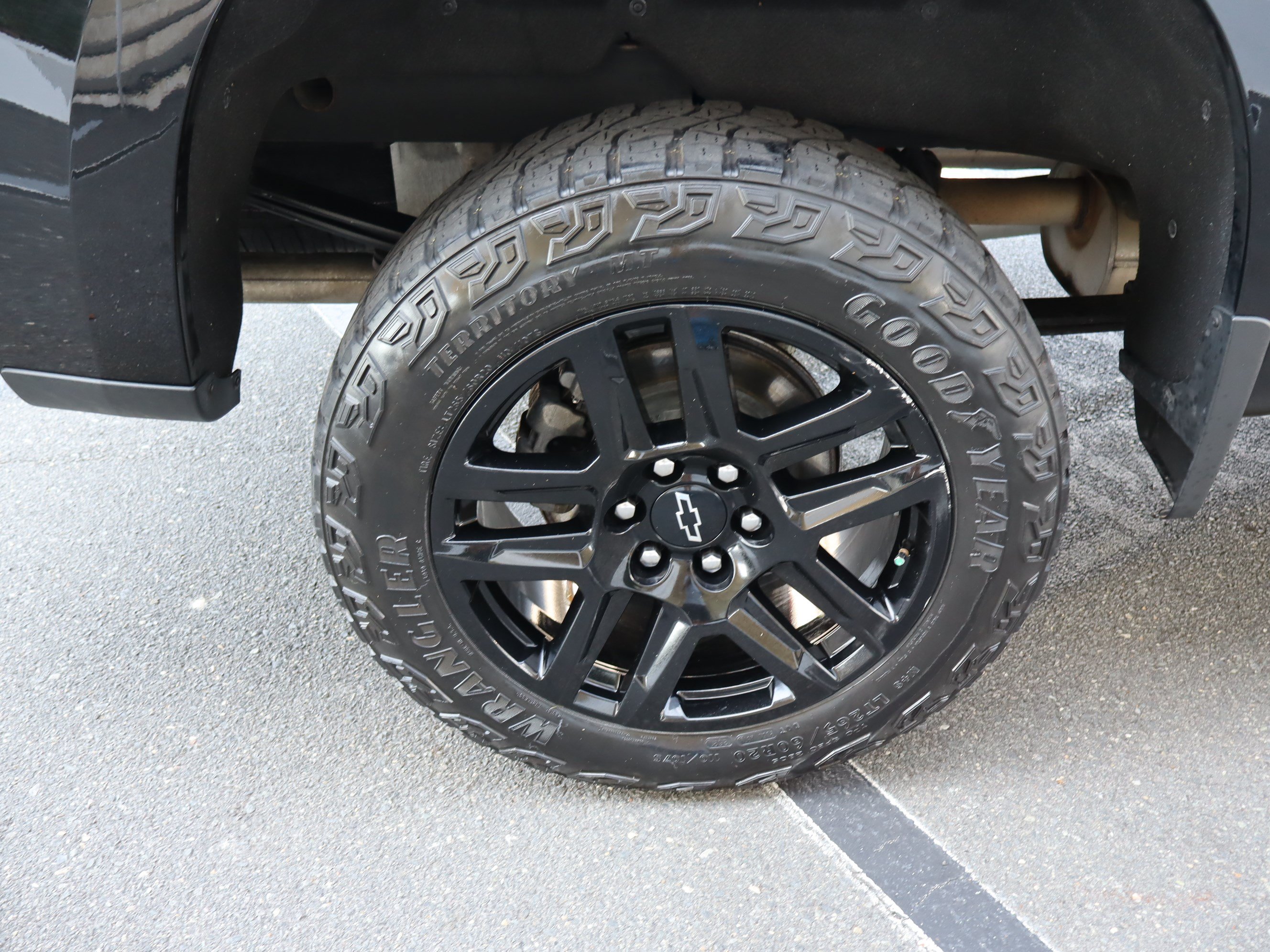 Used 2021 Chevrolet Silverado 1500 LT Trail Boss w/ Bed Protection Package AWD/4WD image 36