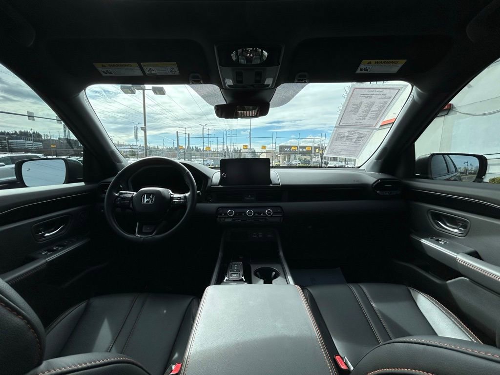 Used 2025 Honda Pilot TrailSport image 20