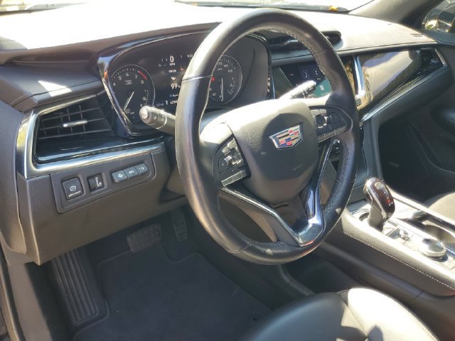 Certified 2022 Cadillac XT6 Premium Luxury w/ Technology Package FWD image 20