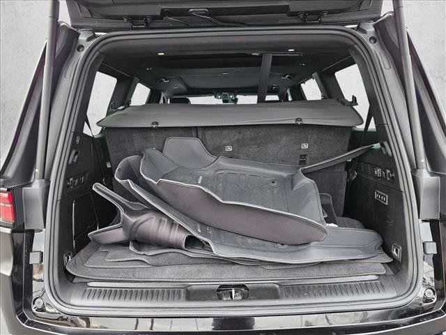 Used 2023 Jeep Wagoneer Series II w/ Convenience Group I image 6