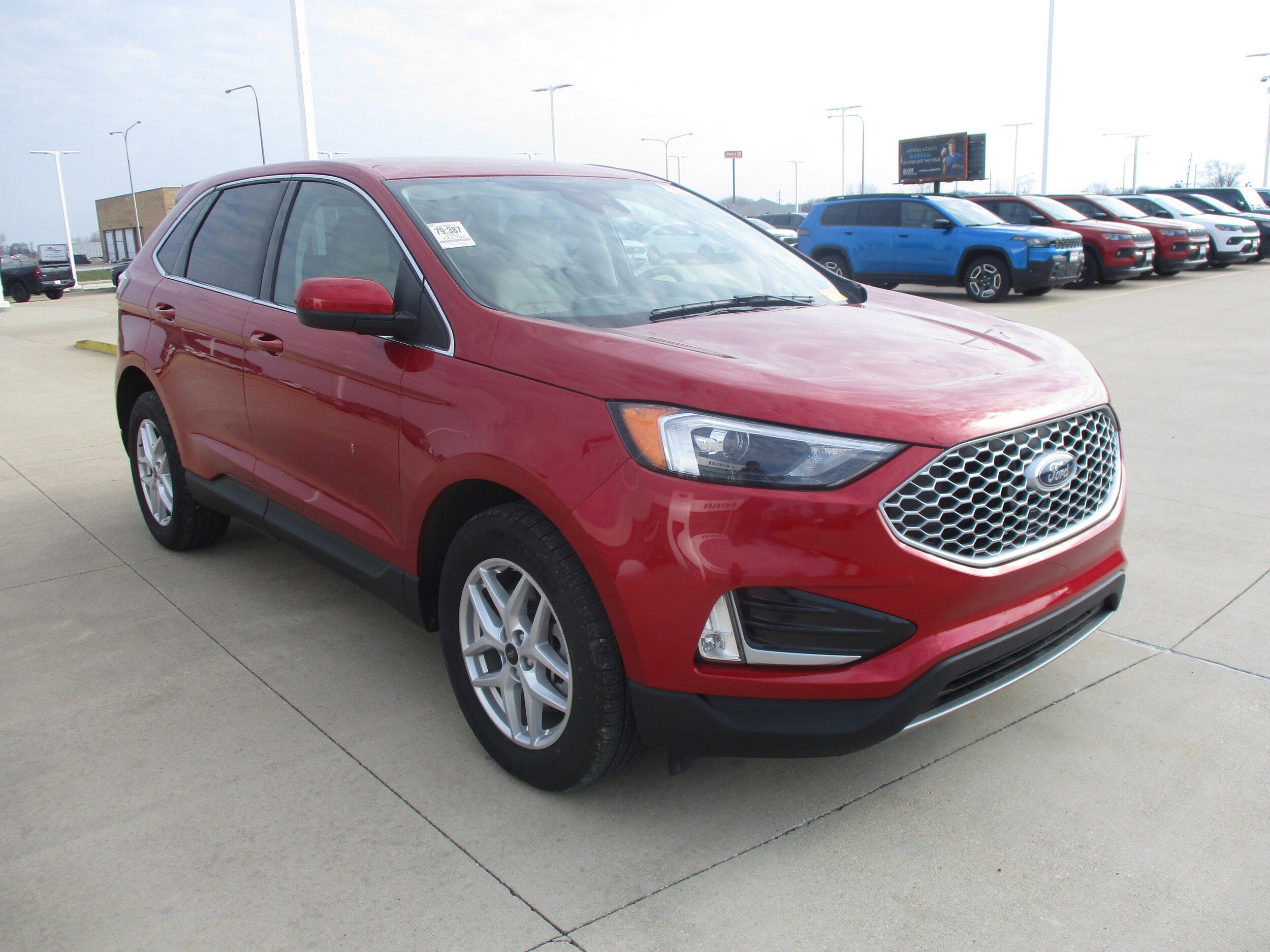 Used 2024 Ford Edge SEL w/ Convenience Package image 8