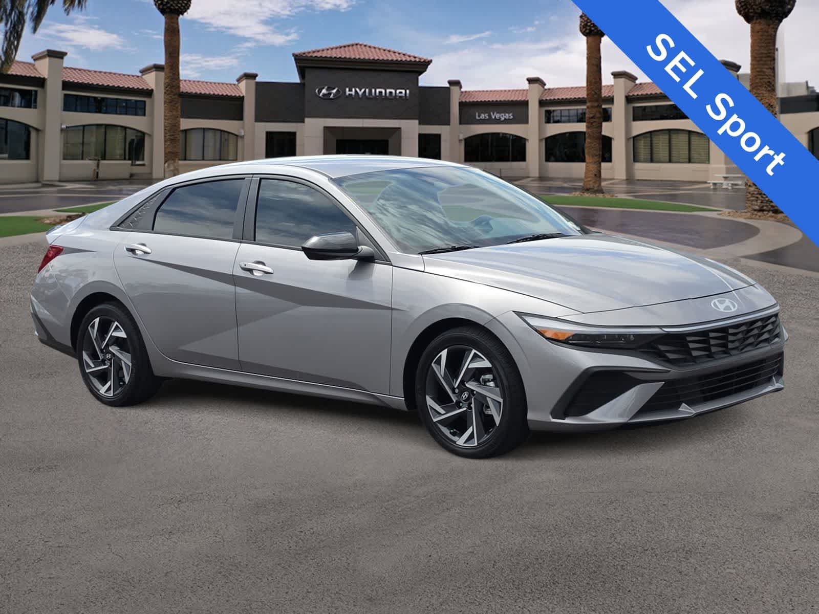 Certified 2025 Hyundai Elantra Sport FWD image 2