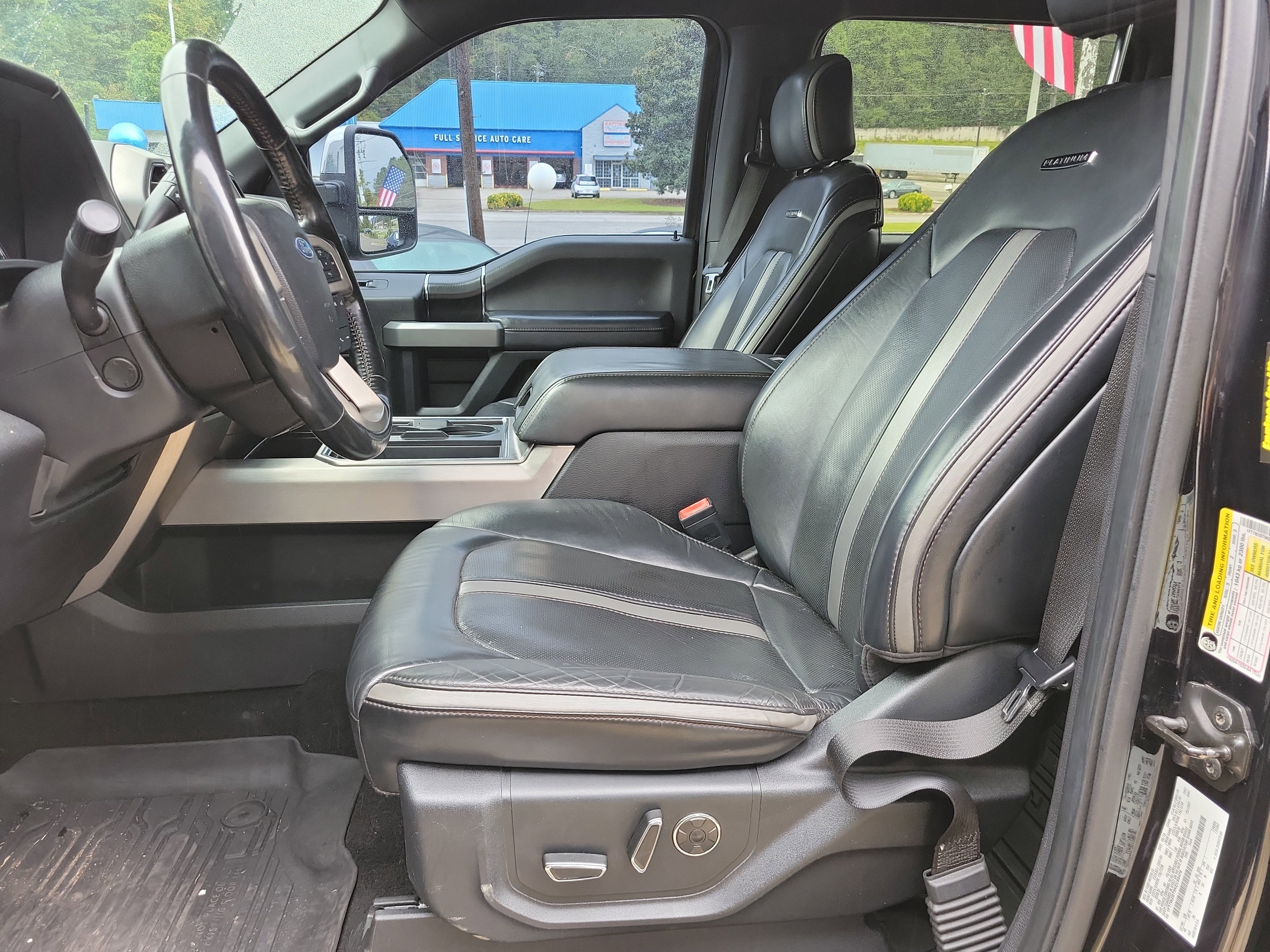 Used 2019 Ford F250 Platinum image 13