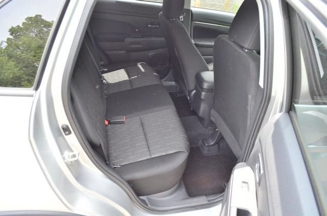 Used 2025 Mitsubishi Outlander Sport ES AWD/4WD image 33