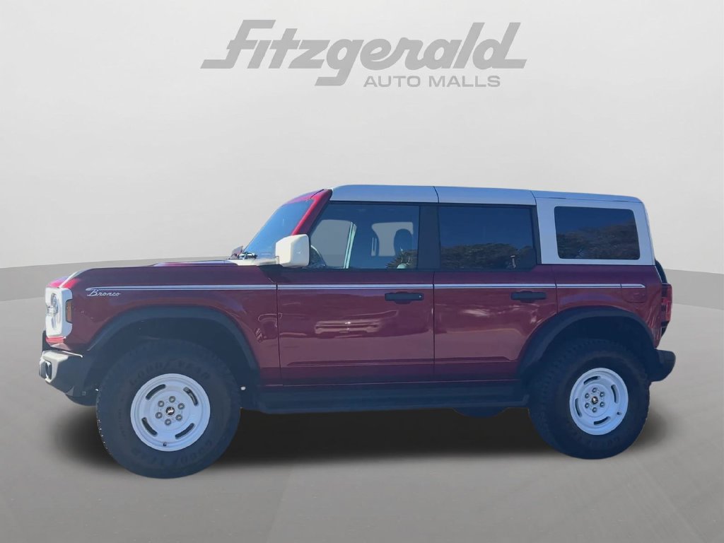 Used 2025 Ford Bronco Heritage Edition AWD/4WD image 9
