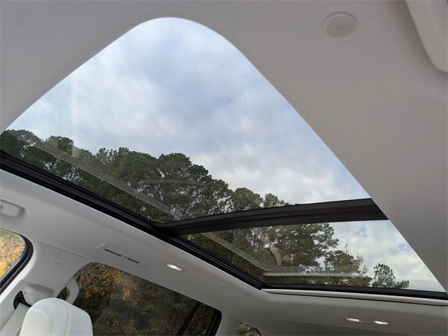 New 2026 Buick Enclave Avenir image 15