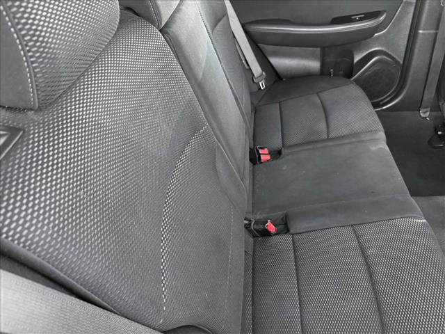 Used 2019 Subaru Outback 2.5i Premium image 18