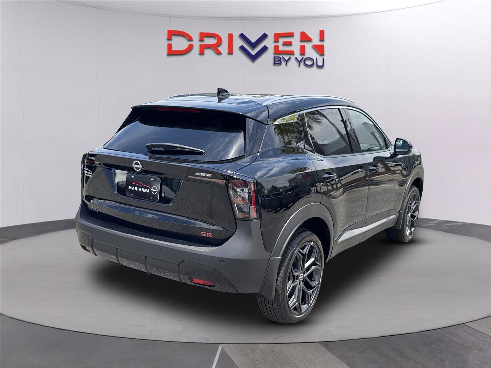 New 2026 Nissan Kicks SR FWD image 4