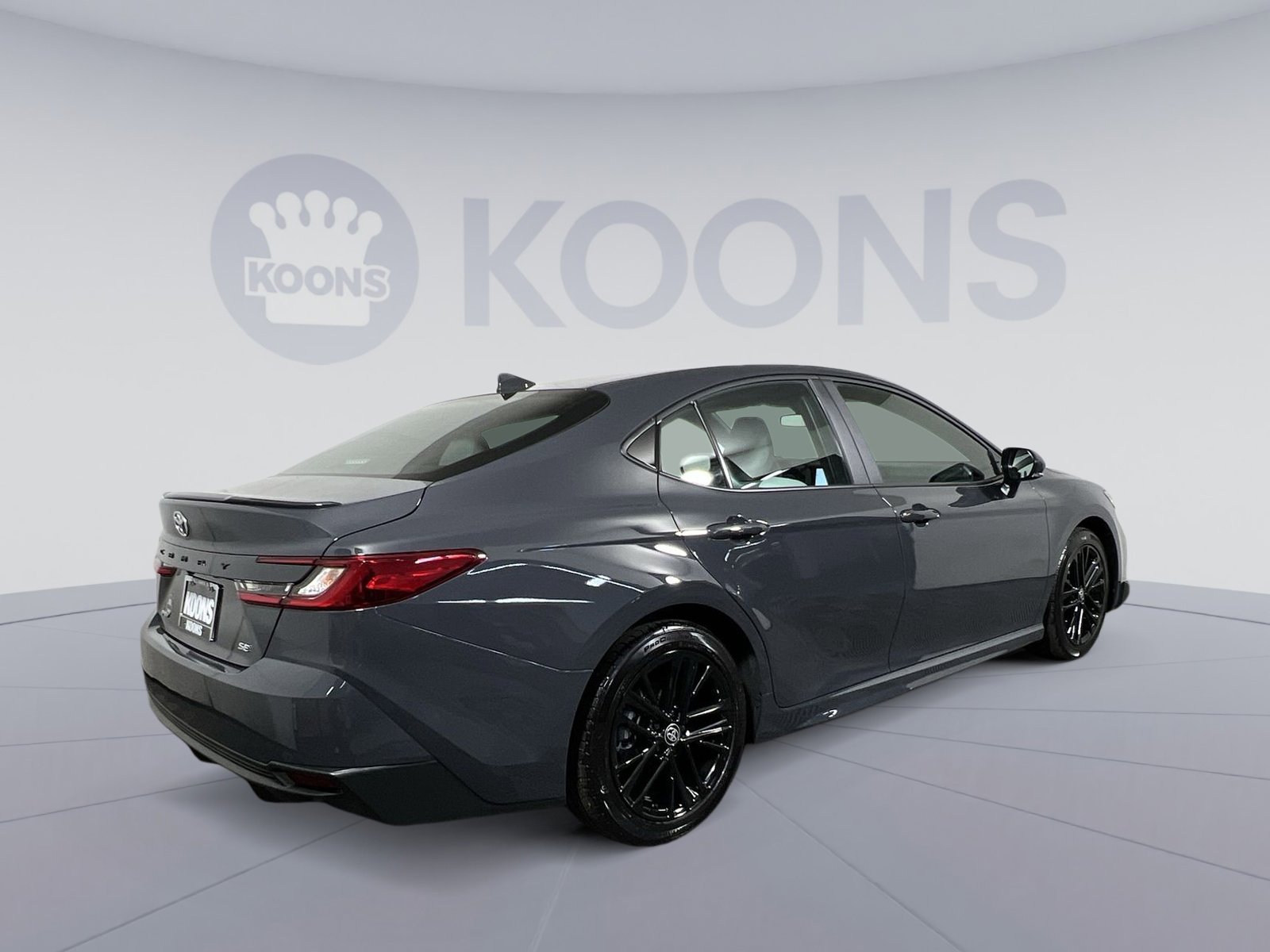 Used 2026 Toyota Camry SE image 11