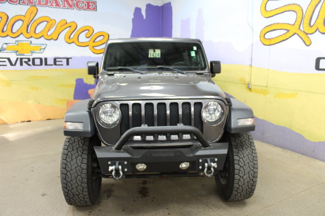 Used 2018 Jeep Wrangler Unlimited Sport AWD/4WD image 3