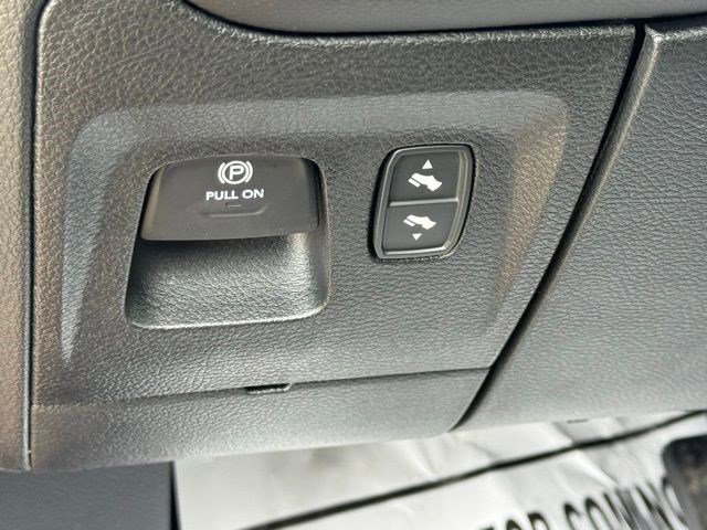 New 2026 RAM 1500 Laramie AWD/4WD image 15
