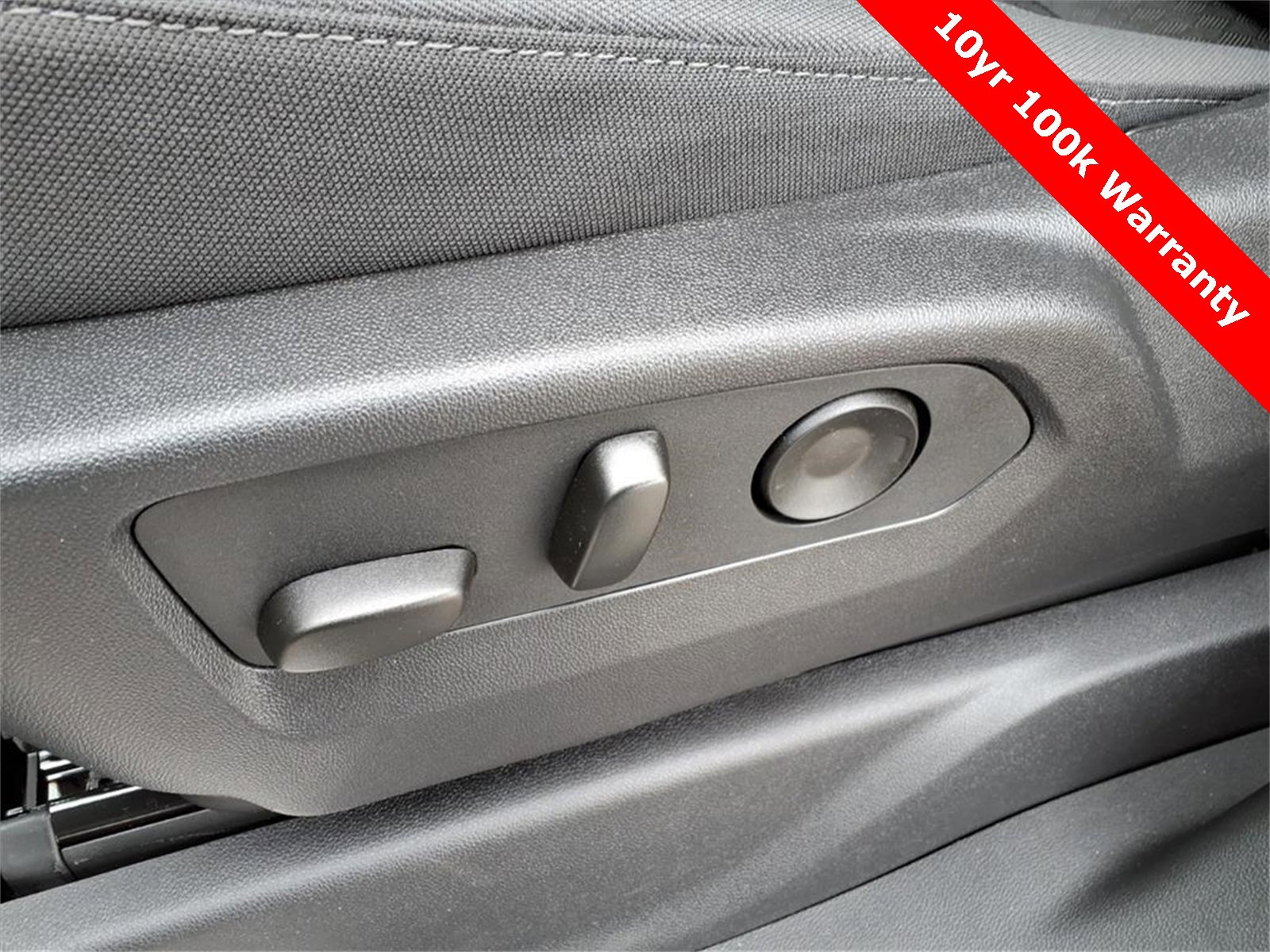 New 2026 Chevrolet Silverado 1500 LT image 18