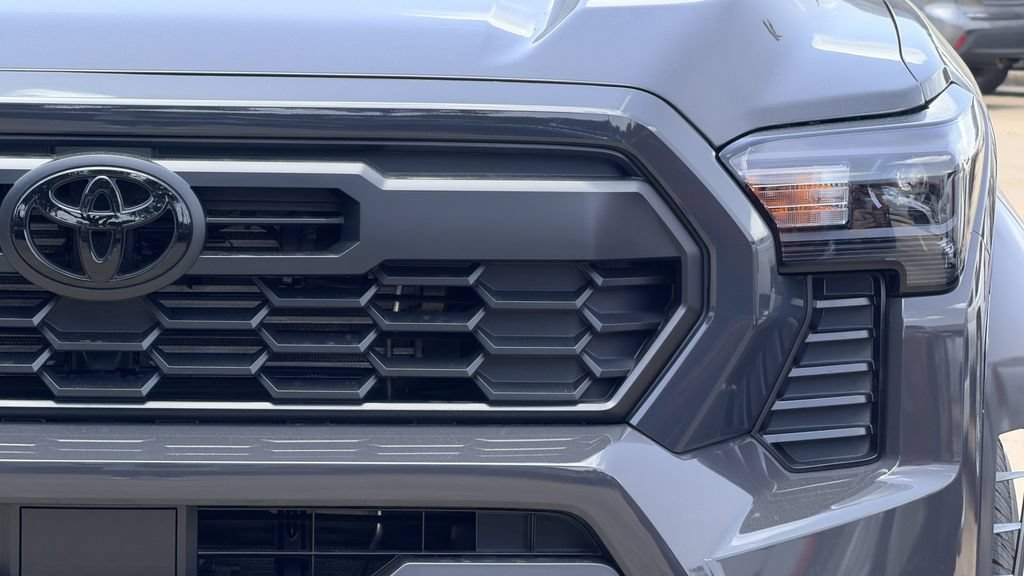 New 2026 Toyota Tacoma TRD Sport RWD image 5