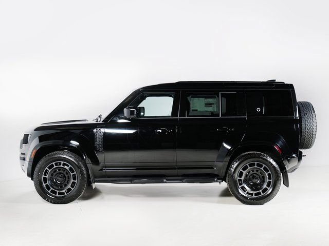 New 2026 Land Rover Defender 110 AWD/4WD image 6