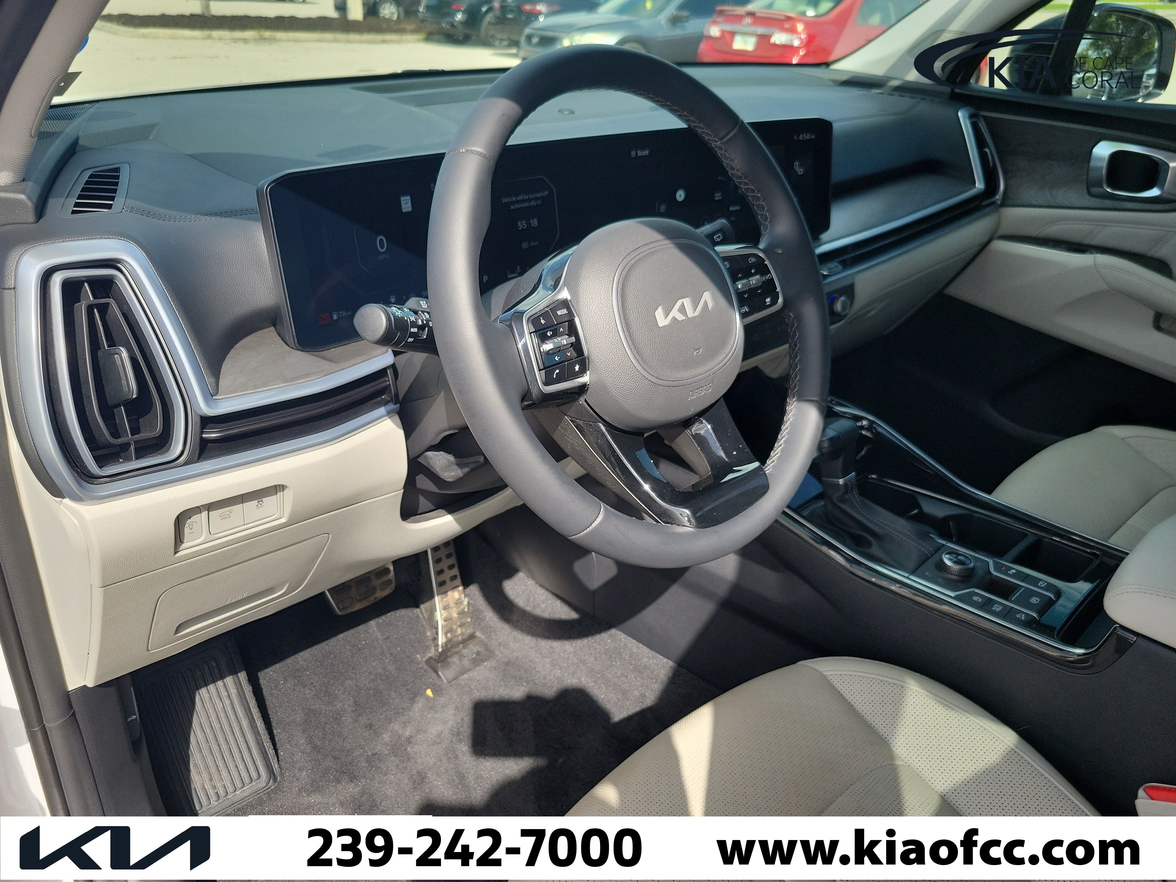 Certified 2025 Kia Sorento SX AWD/4WD image 26