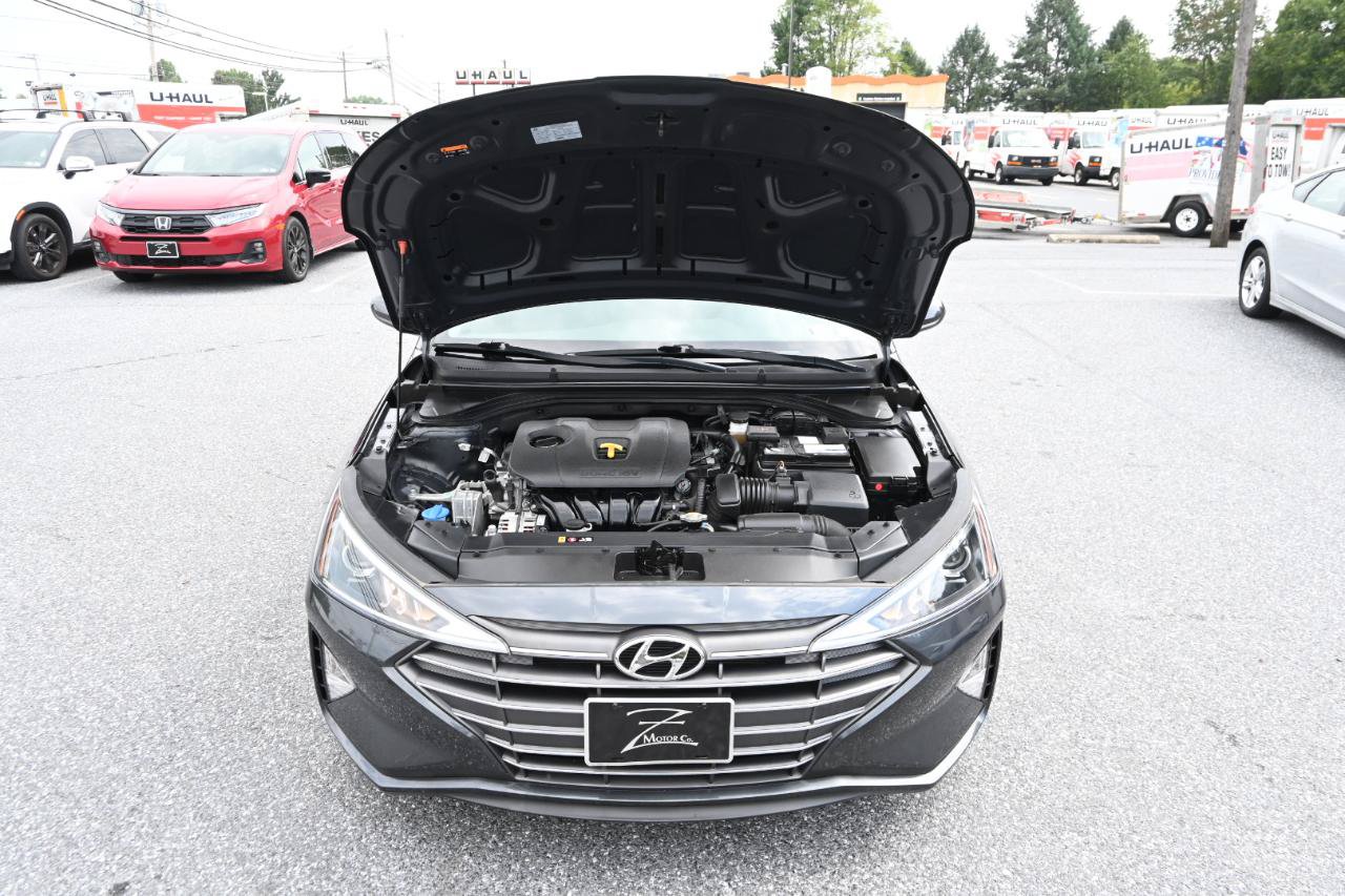 Used 2020 Hyundai Elantra SE FWD image 36