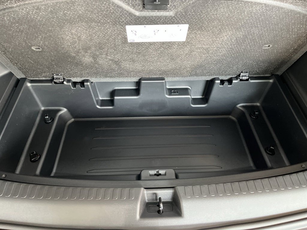 New 2026 Chevrolet Traverse LT FWD image 9