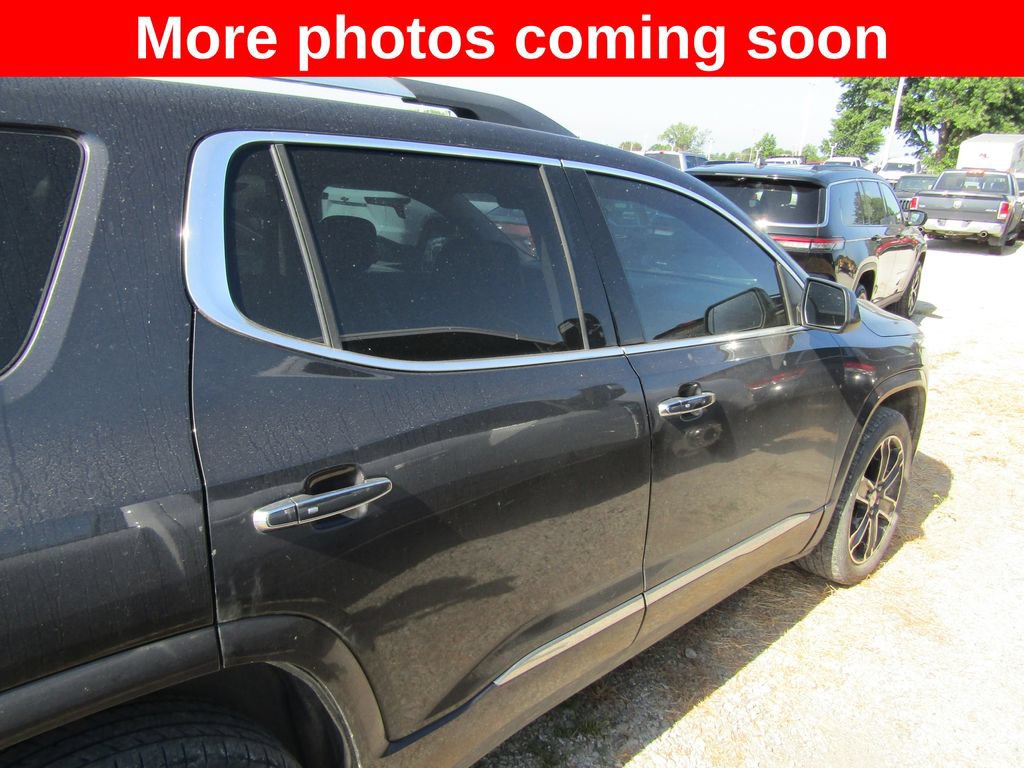 Used 2017 GMC Acadia Denali w/ Technology Package AWD/4WD image 6
