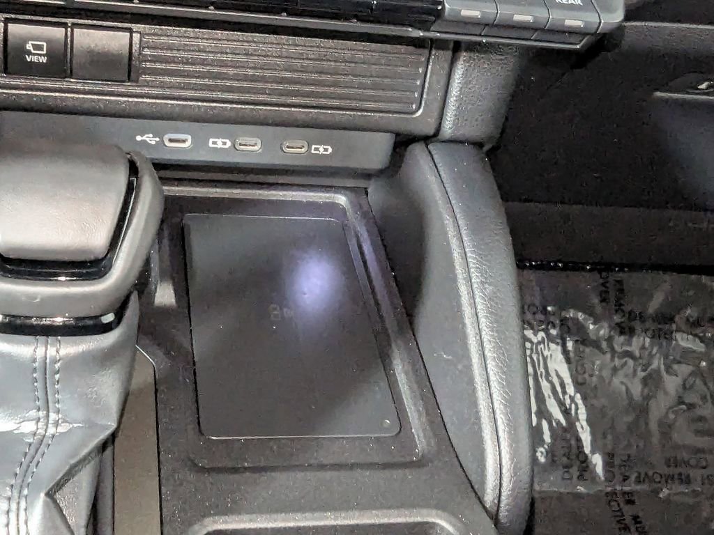 Certified 2024 Toyota Land Cruiser image 34