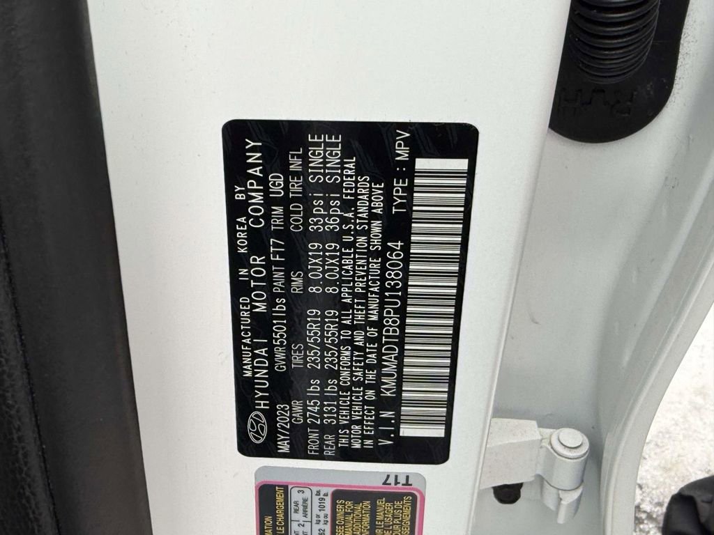 Certified 2023 Genesis GV70 2.5T w/ Advanced Package image 16