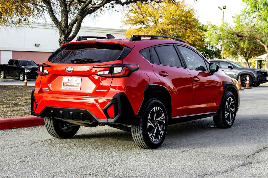 Used 2024 Subaru Crosstrek 2.0i Premium image 5