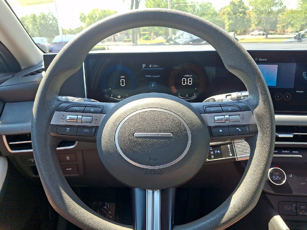 Used 2025 Hyundai Sonata SEL FWD image 19