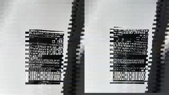 Used 2025 Mercedes-Benz GLB 250 4MATIC image 14