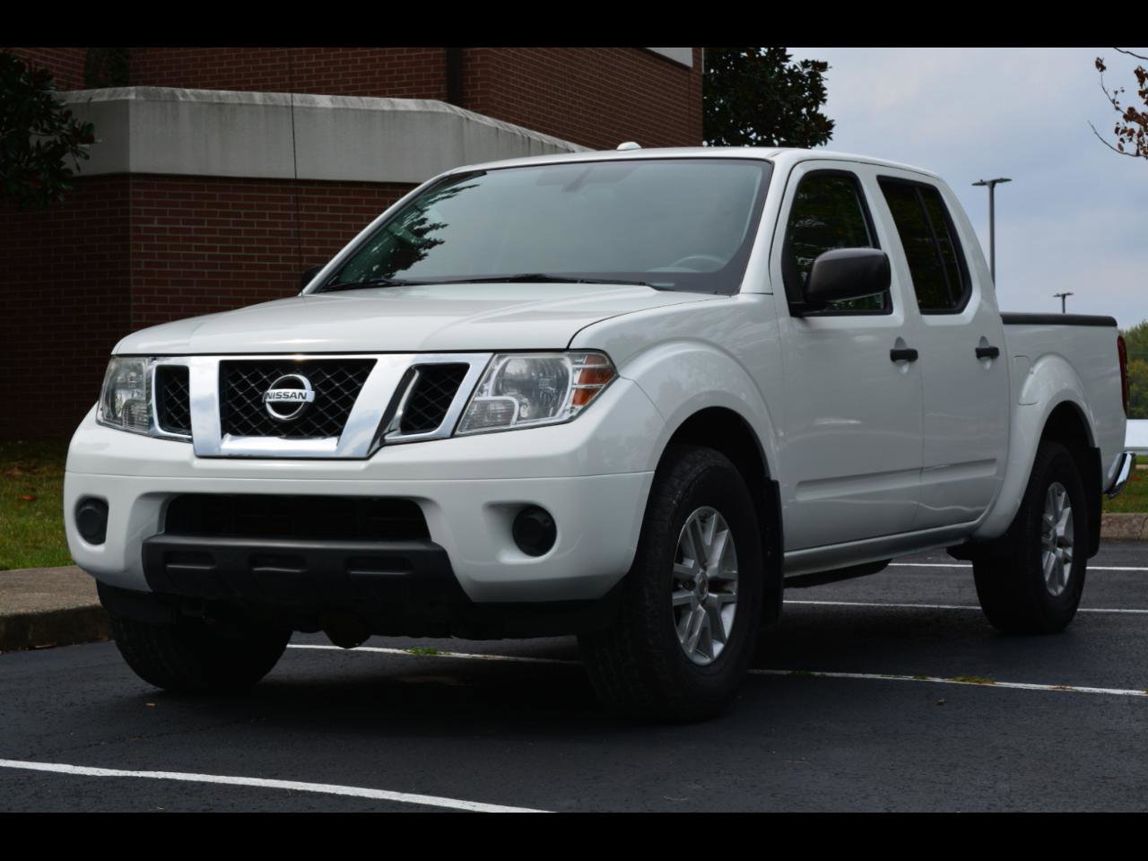 Used 2018 Nissan Frontier SV