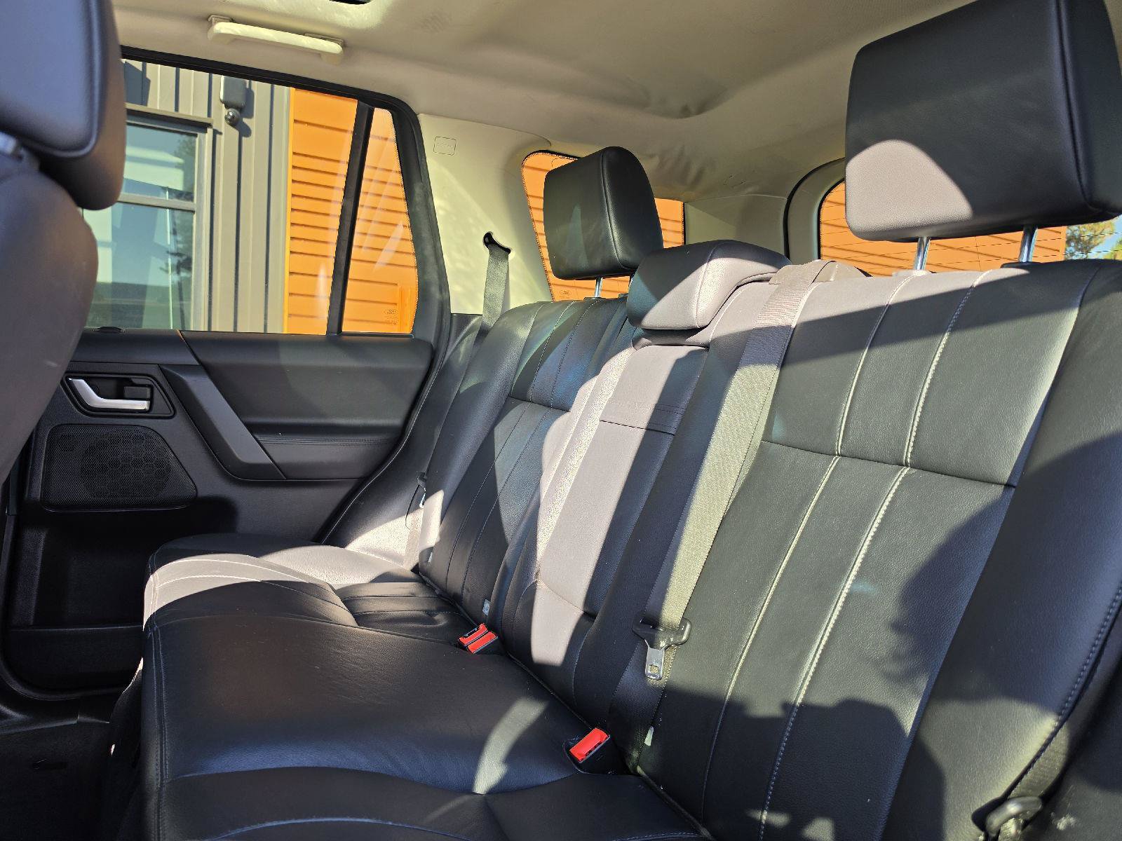 Used 2013 Land Rover LR2 HSE AWD/4WD image 21
