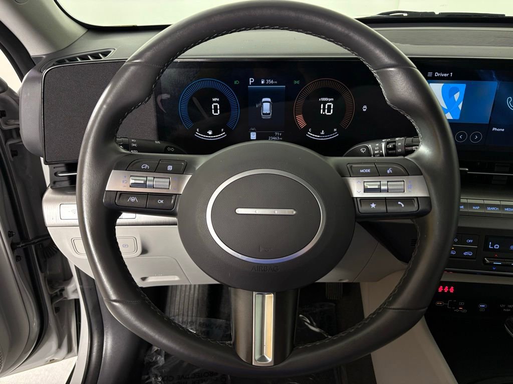 Used 2025 Hyundai Kona SEL image 19