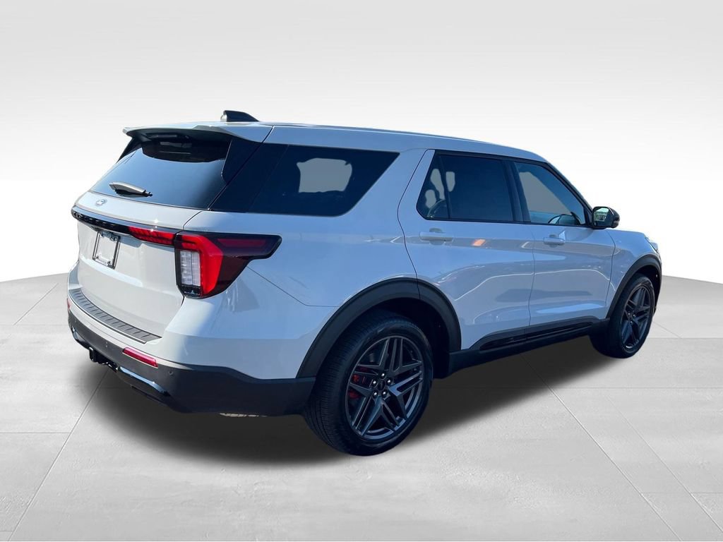 New 2027 Ford Explorer ST-Line AWD/4WD image 5