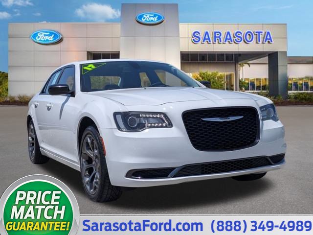 Used 2017 Chrysler 300 Limited