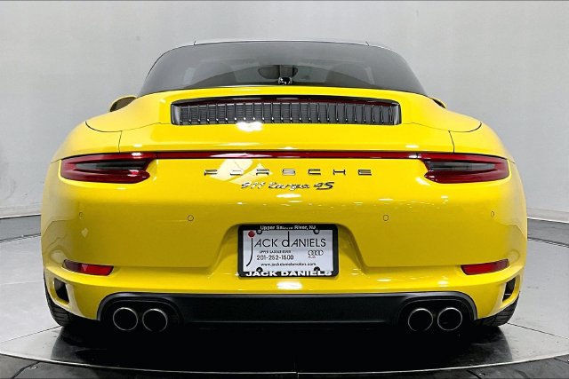 Used 2017 Porsche 911 Targa 4S AWD/4WD image 3