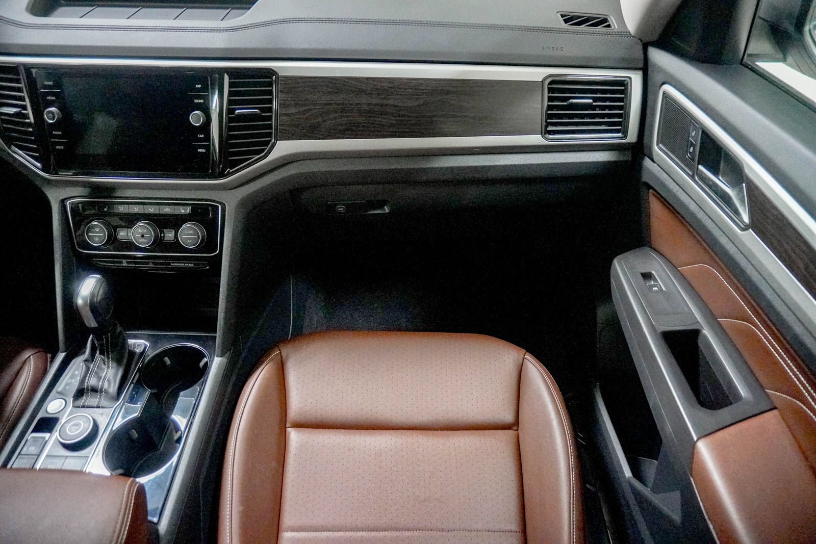 Used 2023 Volkswagen Atlas SE w/ Panoramic Sunroof Package AWD/4WD image 29