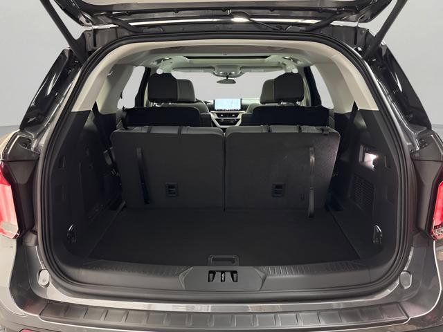 New 2026 Ford Explorer Active w/ Active Comfort Package AWD/4WD image 23