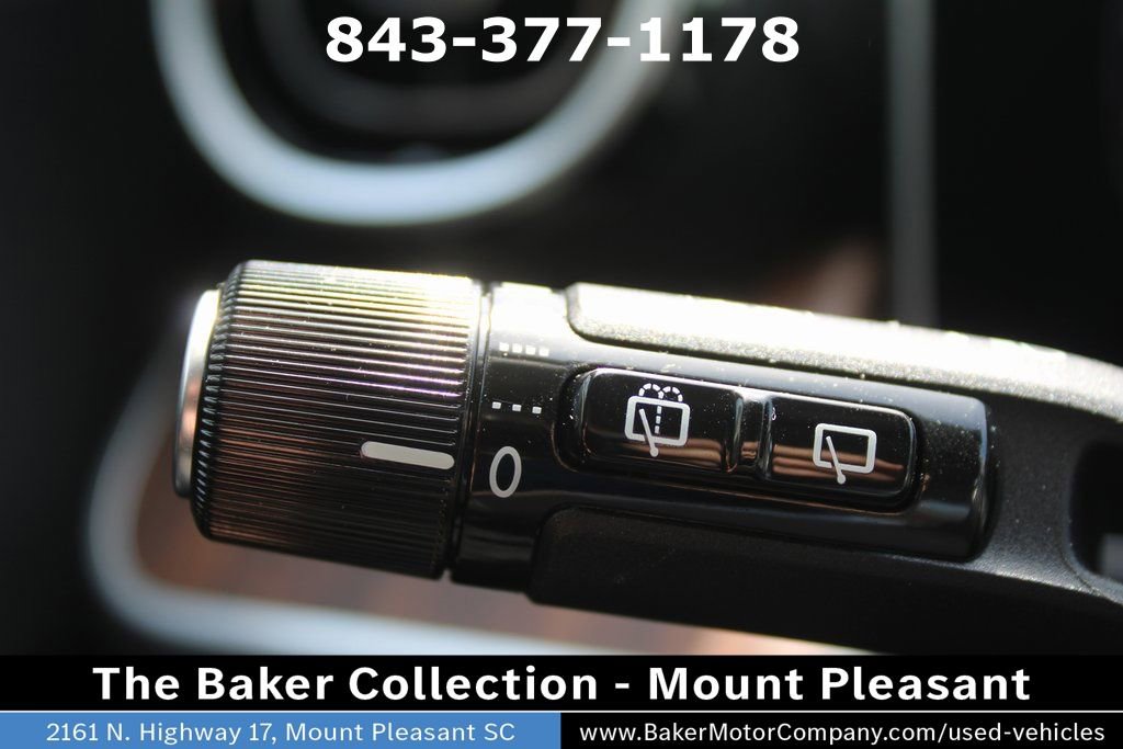 Used 2025 Mercedes-Benz GLC 350e GLC 350e image 30