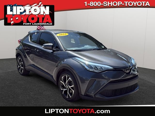 Used 2022 Toyota C-HR XLE FWD image 1