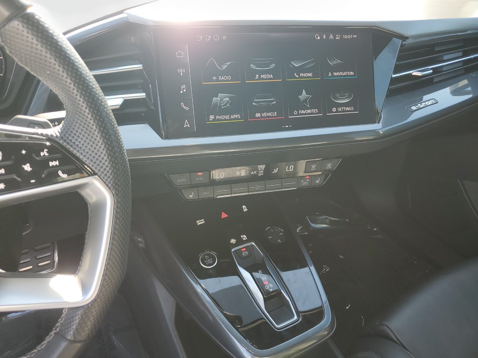 Used 2024 Audi Q4 e-tron Premium Plus w/ Premium Plus AWD/4WD image 24